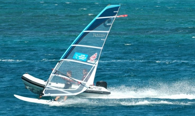  We take advantage of the force of the wind 